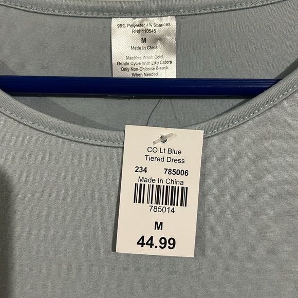 Dress - Picture 5 of 13